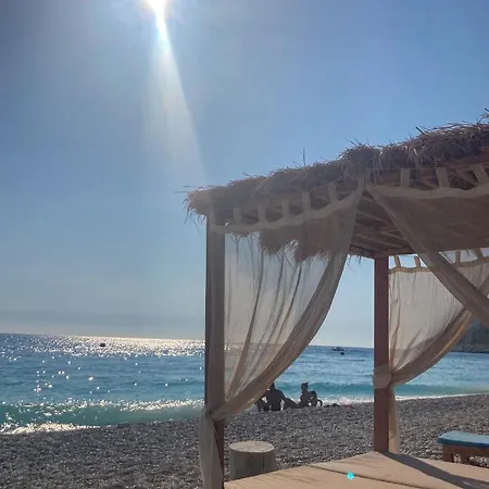 Feriehus Green Coast Palasë
