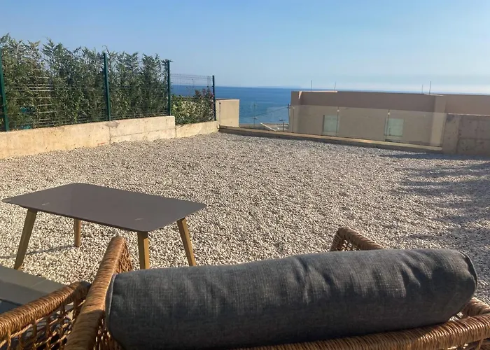 Green Coast Semesterbostad Palasë