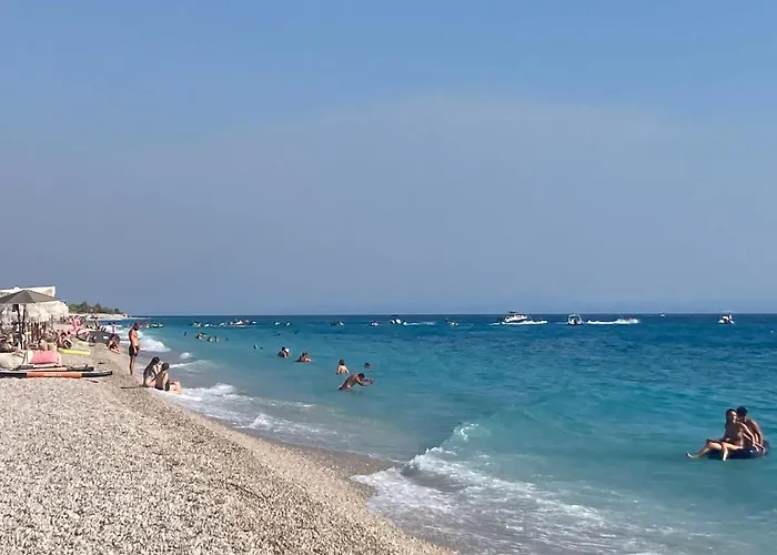 Green Coast Semesterbostad Palasë